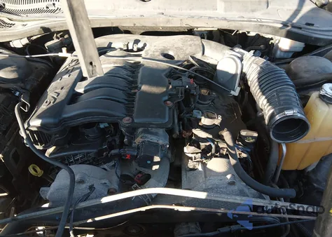 2010 Dodge Challenger Se z USA, uszkodzony, nr VIN 2B3CJ4DV2AH240611